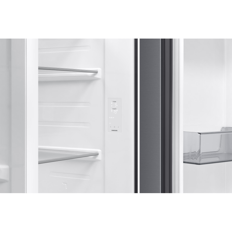 پنل کنترلی داخل یخچال فریزر ال جی RS80DG5402SL رنگ نقره ای به زبان انگلیسی محصول 2024