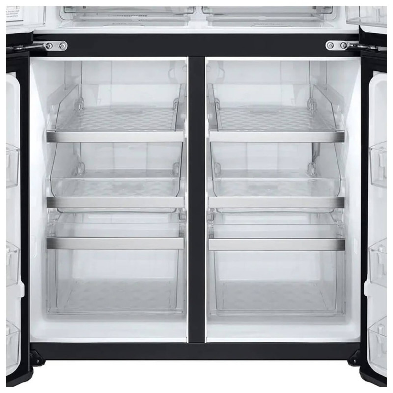 فضای داخلی فریزر یخچال فریزر ال جی  GC-X24FFCBB با ظرفیت کل 267 لیتر