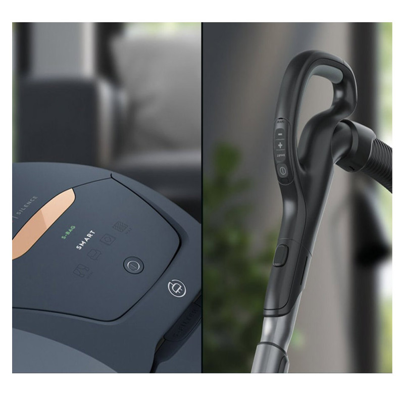 امکان تنظیم ارتفاع لوله تلسکوپی جاروبرقی  AEG VX82-1-5DB