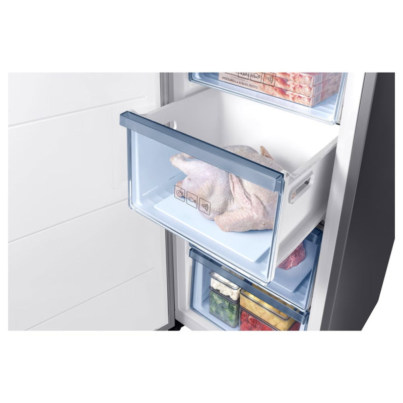 فریزر RZ32 دارای طبقات و کشوی جادار