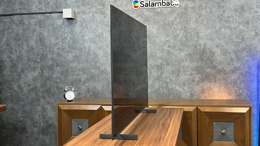 ضخامت تلویزیون سامسونگ CU8000