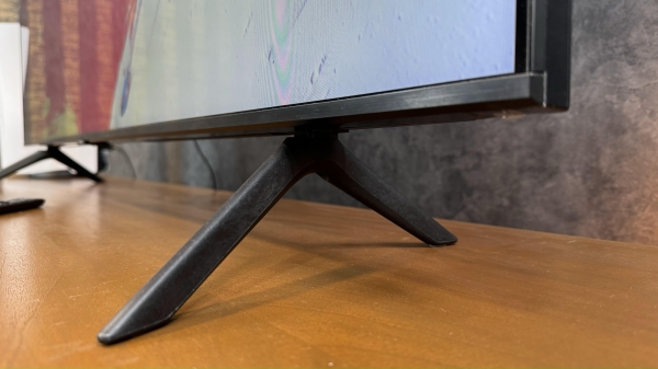 نوع پایه تلویزیون سامسونگ CU7000 