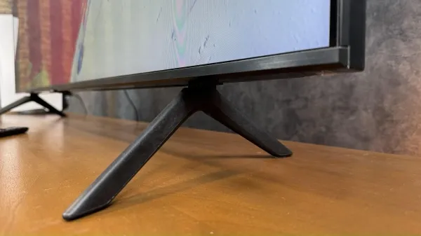 نوع پایه تلویزیون سامسونگ CU7000 