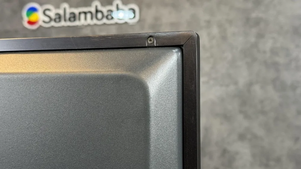 حاشیه تلویزیون توشیبا Z670