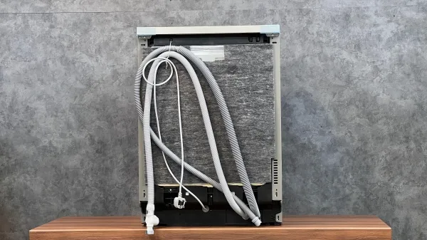 نمای پشتی ماشین ظرفشویی ال جی DFB512FP