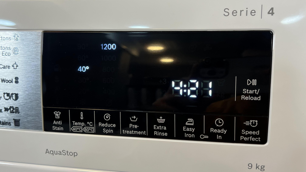 نمایشگر ماشین لباسشویی بوش WGA242X0ME