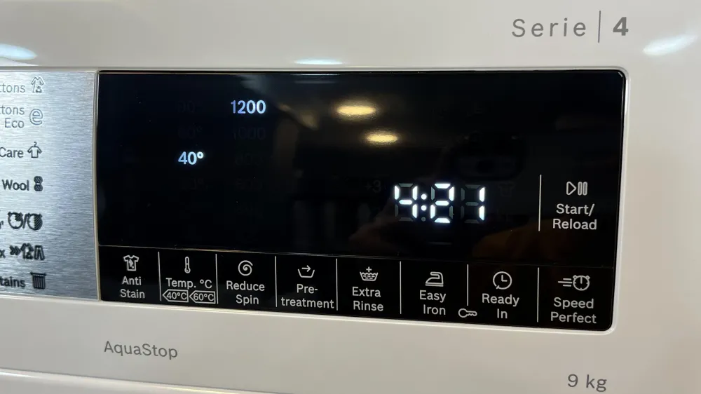 نمایشگر ماشین لباسشویی بوش WGA242X0ME