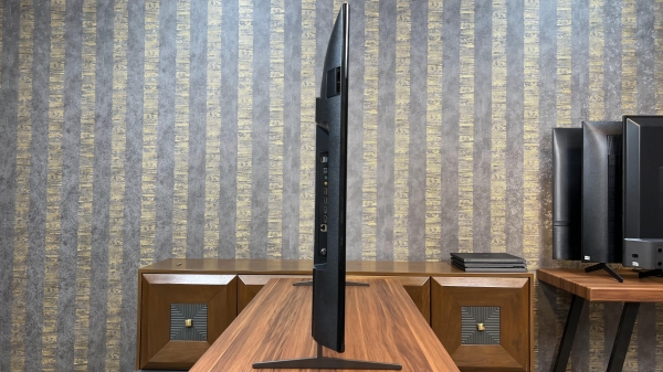 ضخامت تلویزیون X90K