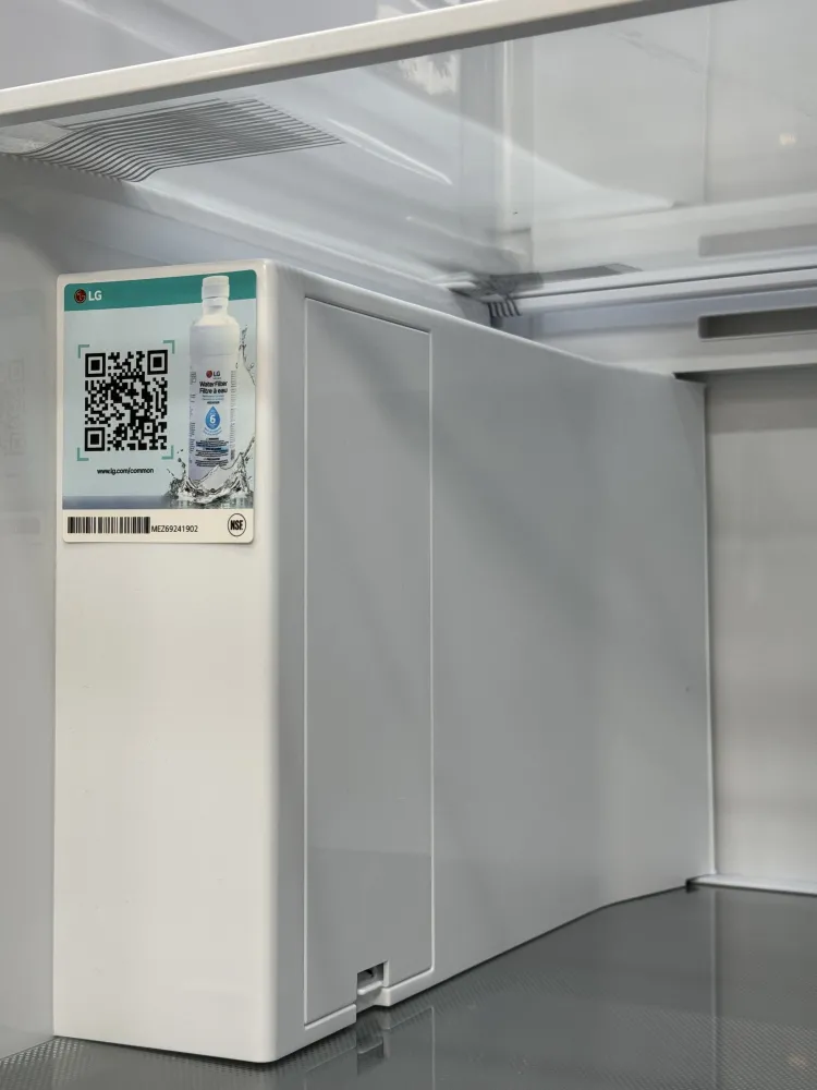 فیلتر تصفیه آب یخچال فریزر ال جی GC-J267FLJW