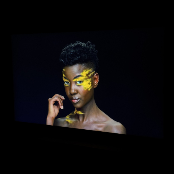 یکنواختی رنگ مشکی در تلویزیون سامسونگ Q60D