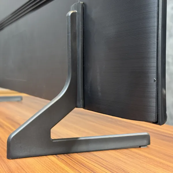 نوع پایه تلویزیون سامسونگ Q60D