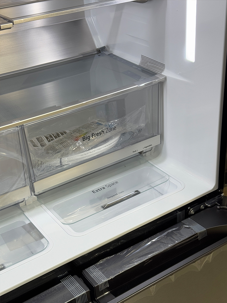 محفظه Extra Space در یخچال ساید ال جی GC-X24FFCBB