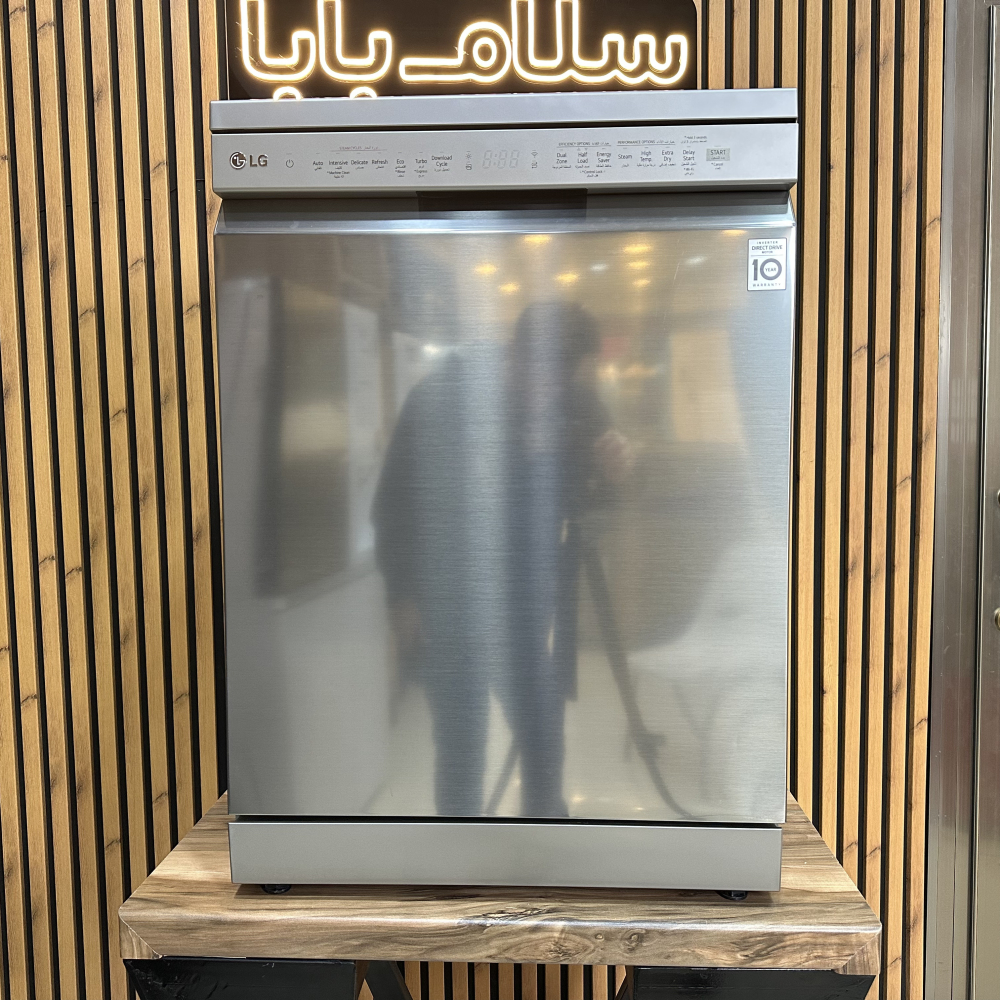 نمای کلی ماشین ظرفشویی ال جی 435