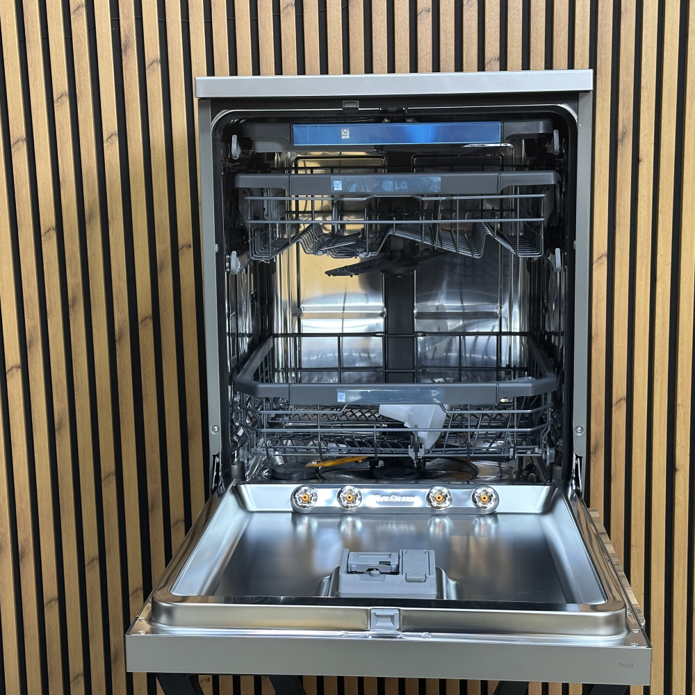 نمای کلی ماشین ظرفشویی 3 طبقه ال جی 435