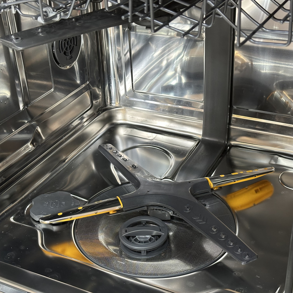 تکنولوژی QuadWash در ماشین ظرفشویی ال جی 435