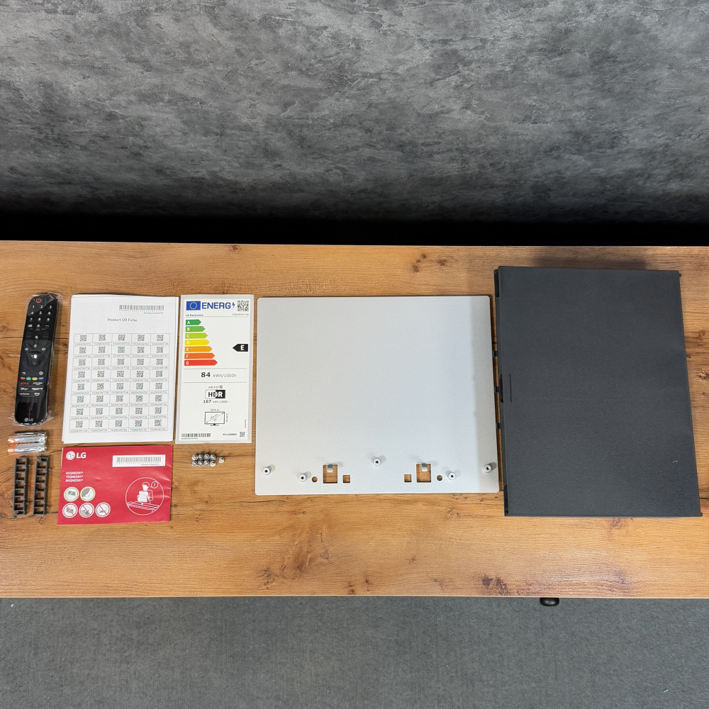 لوازم جانبی تلویزیون ال جی QNED91 محصول 2024