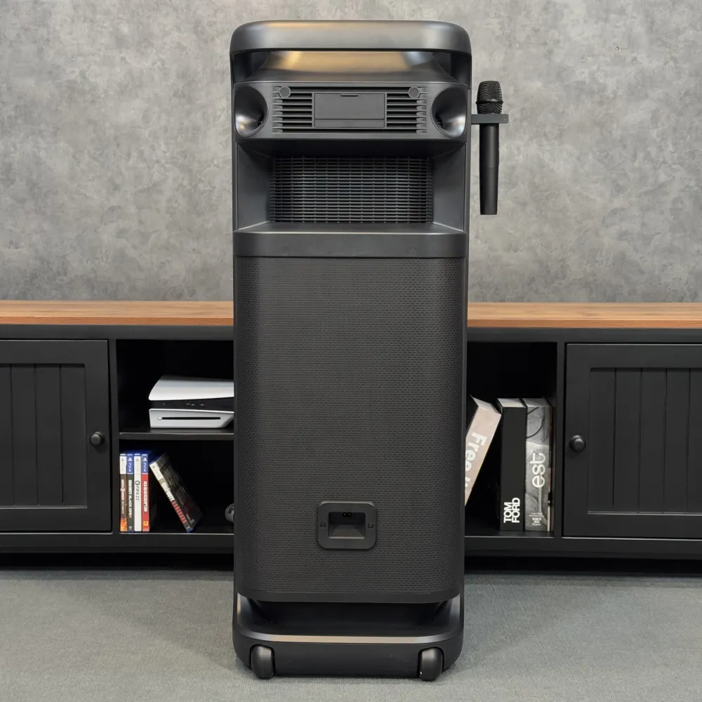 نمای پشتی اسپیکر سونی ULT1000