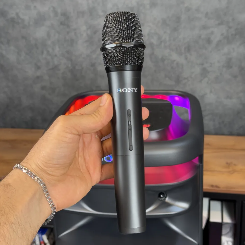 میکروفون همراه اسپیکر سونی ULT1000