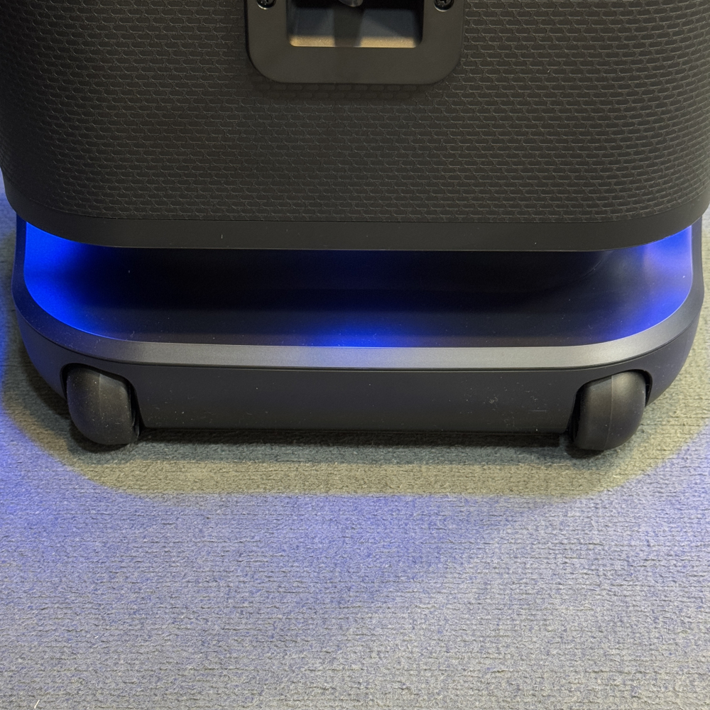 چرخ‌های حمل و نقل در اسپیکر بلوتوثی سونی ULT1000