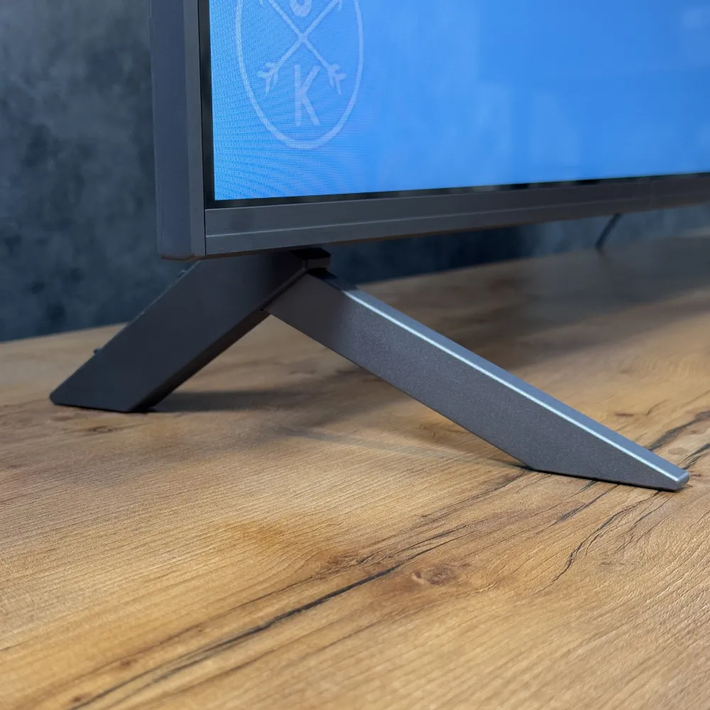 نوع پایه تلویزیون ال جی QNED80 محصول 2024