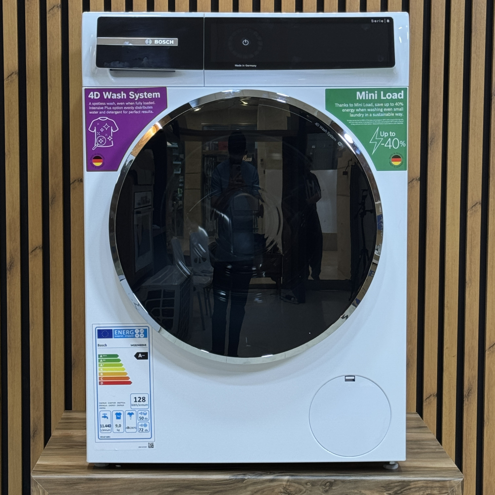 نمای کلی ماشین لباسشویی بوش WGB24400ME