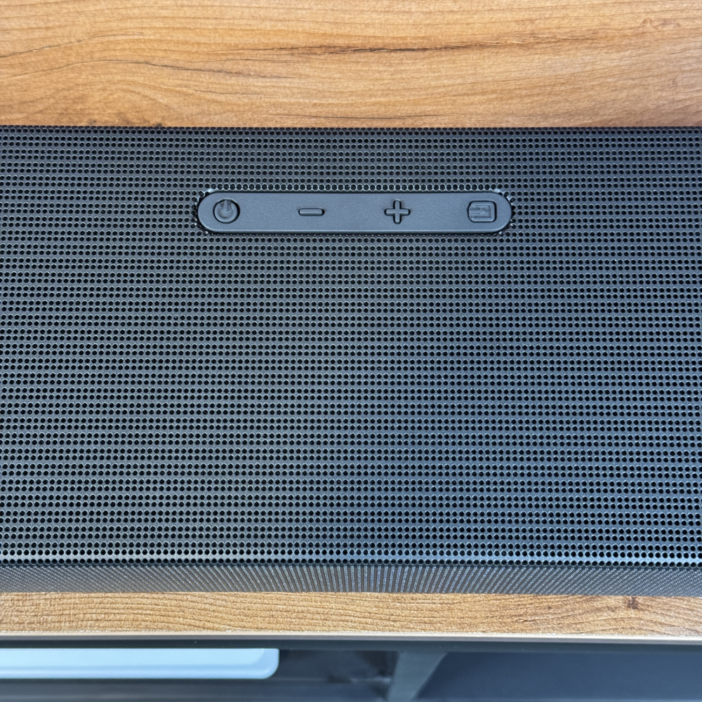 دکمه های کنترلی روی بدنه ساندبار سامسونگ Q700C