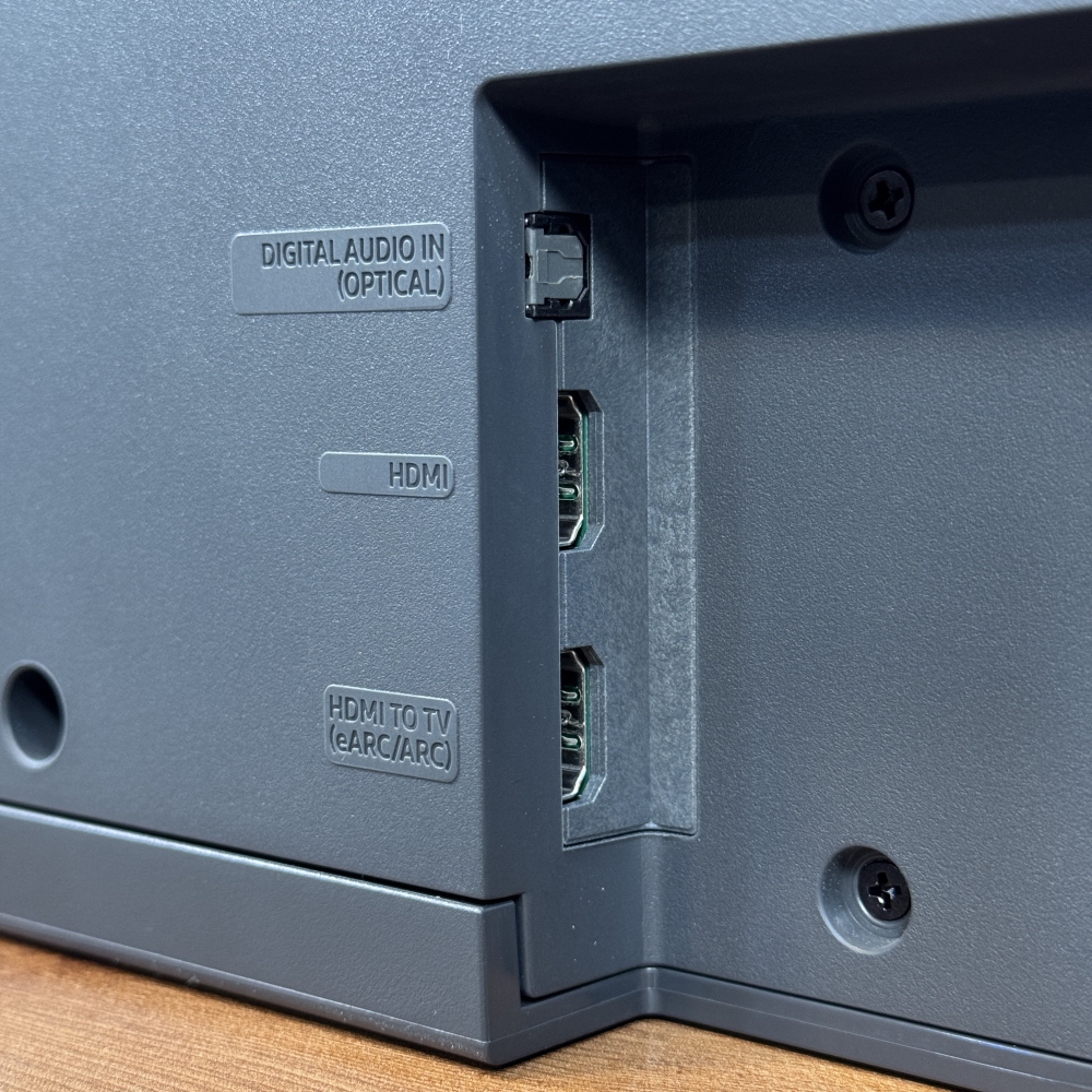 پورت‌های ورودی و خروجی ساندبار سامسونگ Q700C