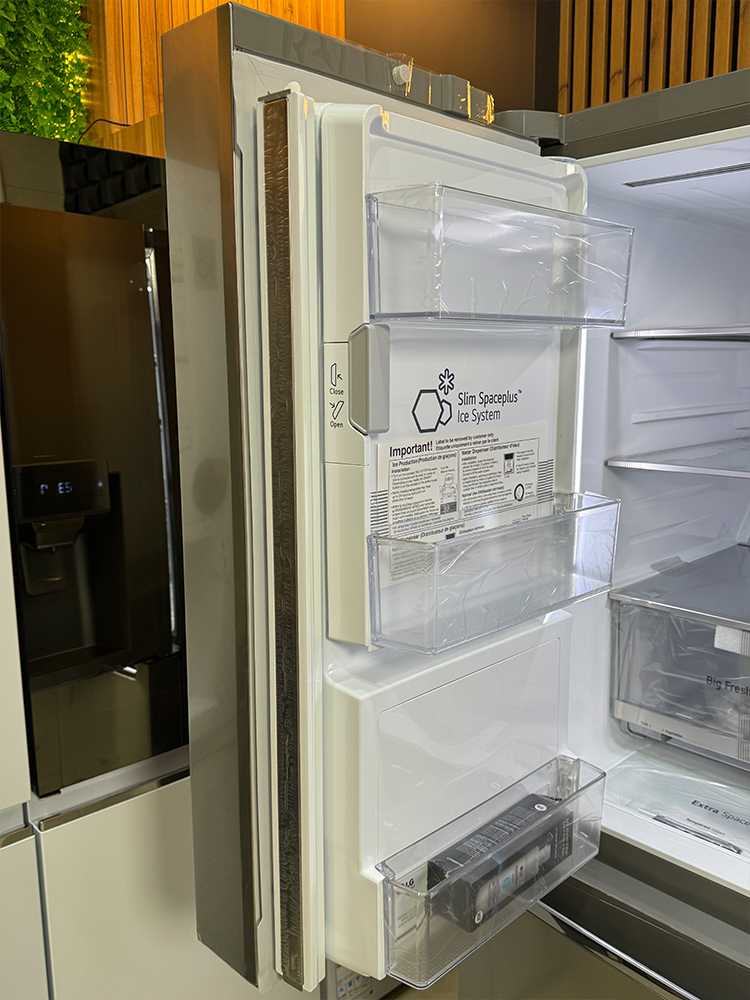 سیستم یخ ساز SpacePlus Ice System در یخچال ال جی J34