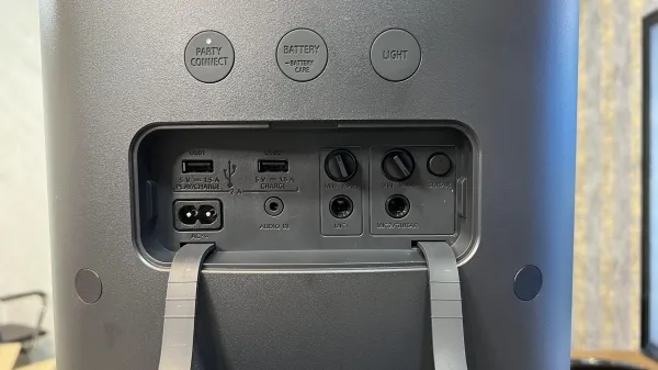 پورت اسپیکر سونی XP700