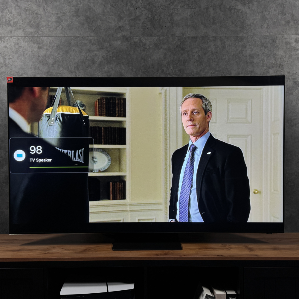 نمای کلی تلویزیون 8K سامسونگ QN800D