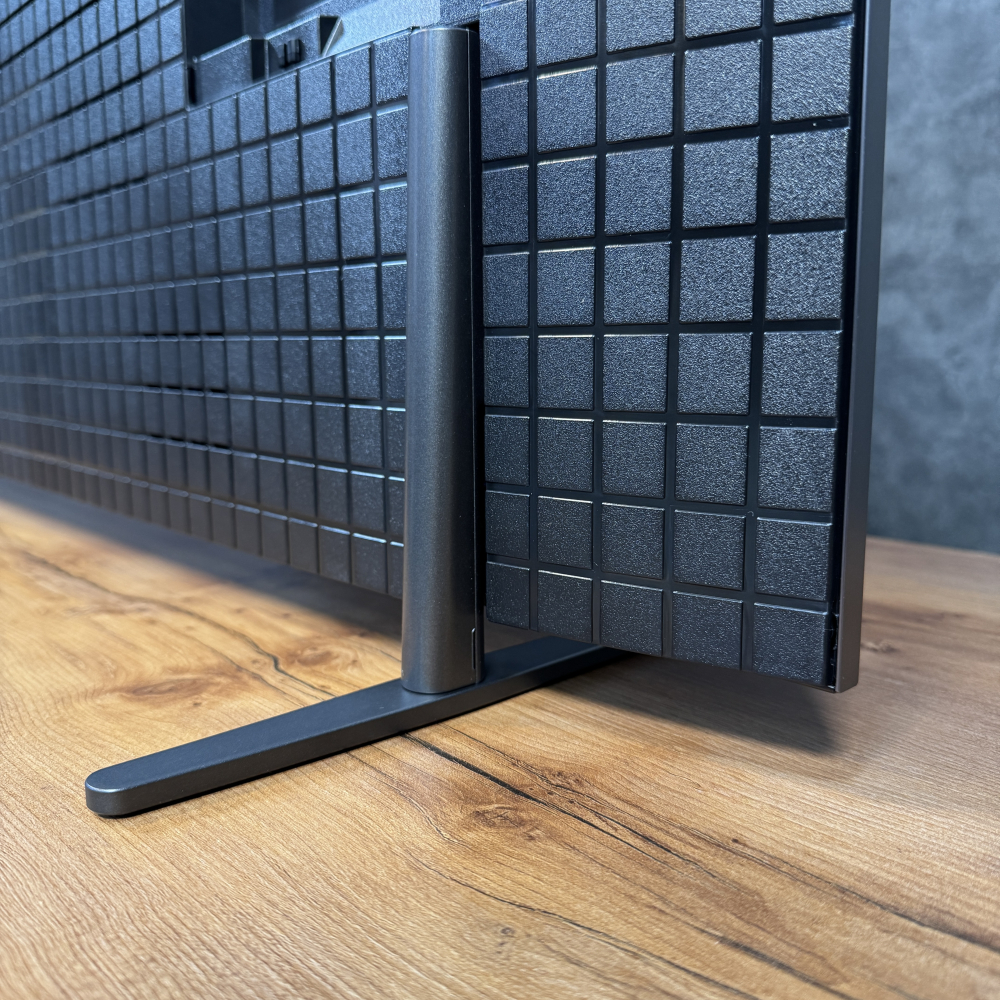 پایه آلومینیومی و قابل تنظیم تلویزیون سونی مدل XR80