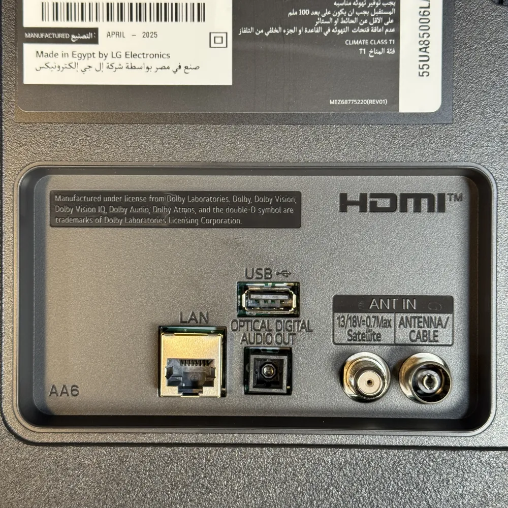 پورت‌های ورودی و خروجی تلویزیون هوشمند ال جی UA8500