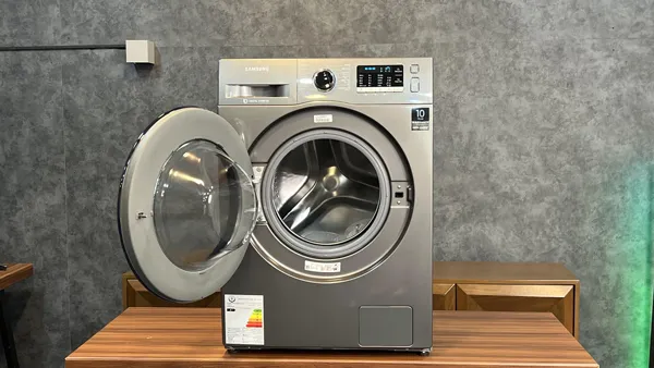 نمای کلی لباسشویی سامسونگ WW80J54E0BX رنگ اینوکس