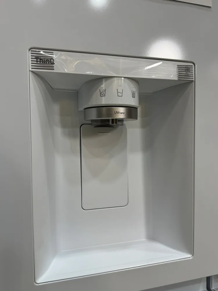 آب‌ریز و یخ‌ریز یخچال ساید بای ساید 24 فوت ال جی GCX-287TVW 