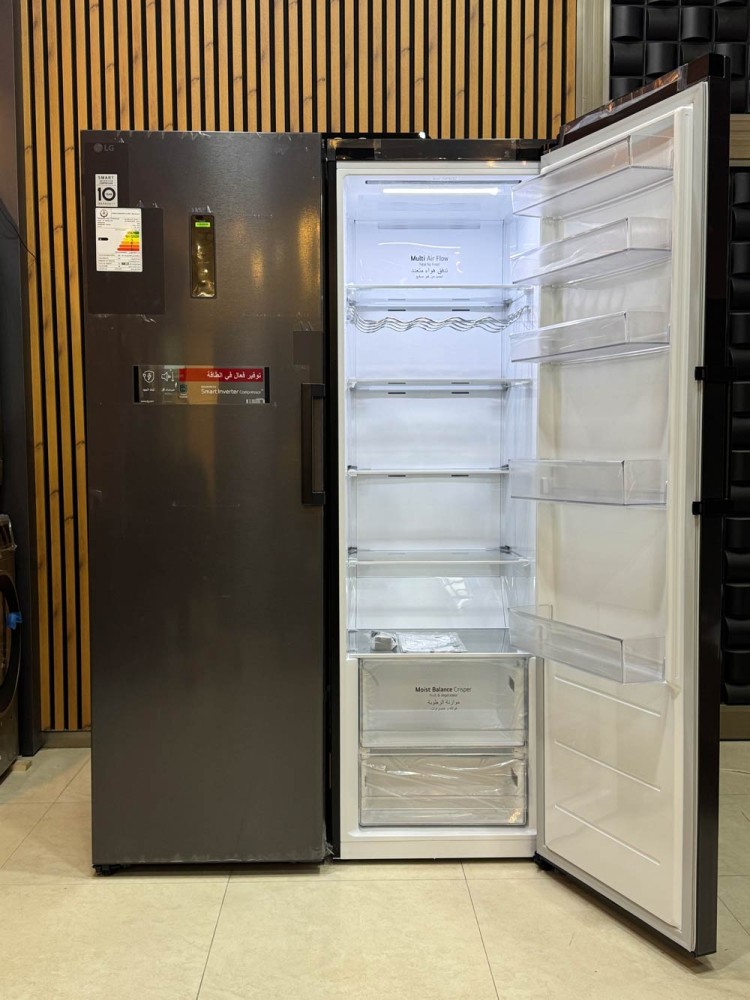 نمای داخلی یخچال دوقلوی ال جی GC-B511EADM رنگ دودی محصول 2024