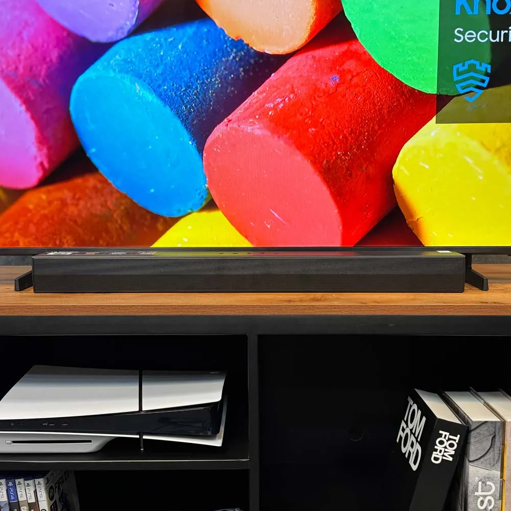 حالت قرارگیری ساندبار در زیر تلویزیون سامسونگ U8000F