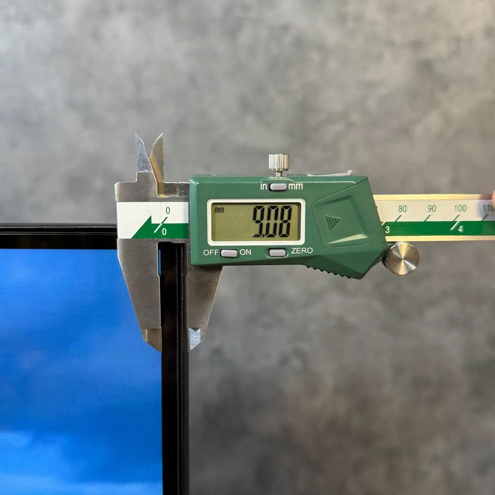 قاب باریک و طراحی Flush Surface تلویزیون سونی BRAVIA 2 II مدل S20M2