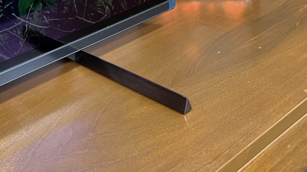 پایه‌های تلویزیون سونی A80K