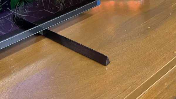 پایه‌های تلویزیون سونی A80K