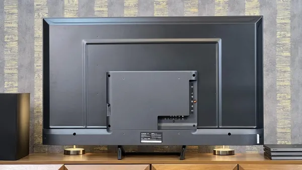 نمای پشتی تلویزیون شیائومی A2