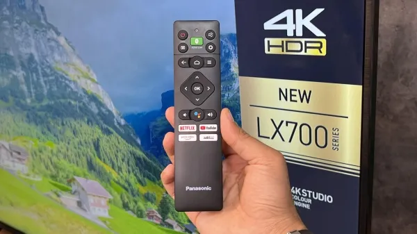 ریموت هوشمند تلویزیون پاناسونیک LX700