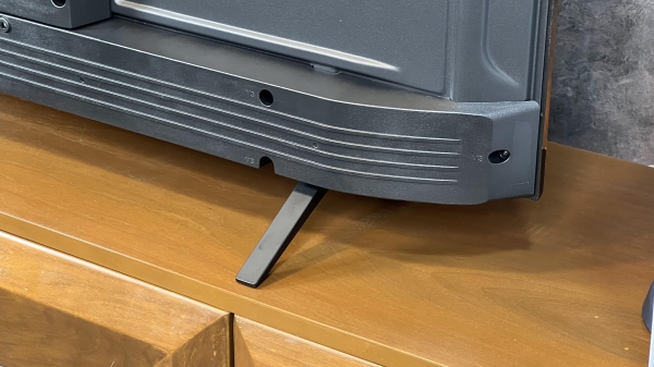 پایه‌های تلویزیون پاناسونیک LX700