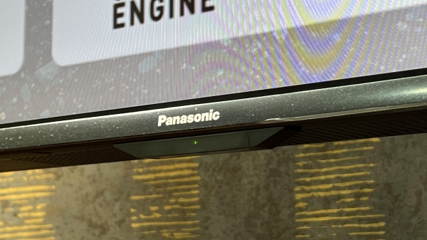 تلویزیون پاناسونیک HX750