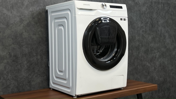 نمای جانبی ماشین لباسشویی سامسونگ WW90T554DAN