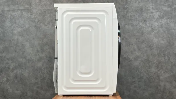 نمای جانبی لباسشویی سامسونگ WW90TA046AH