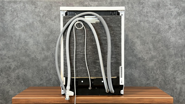 نمای پشتی ماشین ظرفشویی ال جی 425