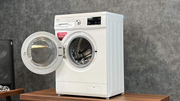 طراحی ماشین لباسشویی ال جی F2J3HS2W
