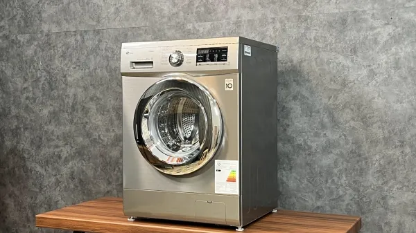 طراحی لباسشویی ال جی FH4G6TDY6