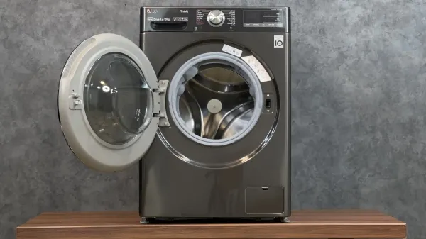 نمای جلویی لباسشویی ال جی 1260