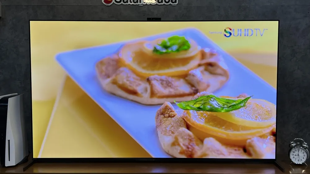 نمای کلی تلویزیون سونی A95L